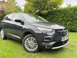 Grey Used 2018 Vauxhall Grandland X Sport SUV | £7,550 (Fair price)