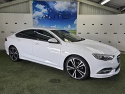 Used 2017 Vauxhall Insignia Sport | £7,495 (Fair price)