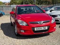 Red Used 2009 Hyundai i30 Comfort Hatchback | £2,999 (Fair price)