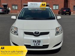 White Used 2025 Toyota Auris Hatchback | £6,250