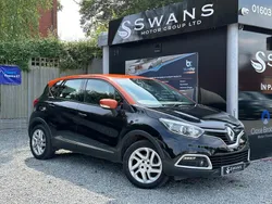 Black Used 2016 Renault Captur Dynamique SUV | £5,495 (Fair price)