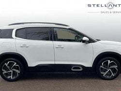 White Used 2022 Citroën C5 Aircross PureTech SUV | £11,440 (Good price)
