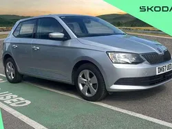 Brilliant silver metallic Used 2017 Skoda Fabia SE Hatchback | £11,000 (Fair price)