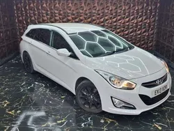 White Used 2013 Hyundai i40 Style Estate | £5,549 (Fair price)