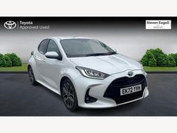 White Used 2022 Toyota Yaris Hybrid Hatchback | £19,649 (A bit pricey)