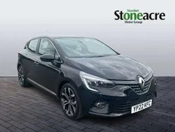 Black Used 2022 Renault Clio V SE Hatchback | £13,400 (Fair price)