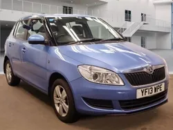 Denim blue Used 2013 Skoda Fabia SE Hatchback | £5,495 (Fair price)