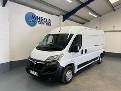 White Used 2022 Vauxhall Movano S Van | £14,297 (Fair price)