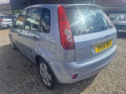 Blue Used 2006 Ford Fiesta Zetec Hatchback | £1,295 (Good price)