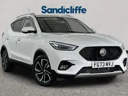 Solid arctic white Used 2022 MG ZS Exclusive Sedan | £15,855 (Fair price)