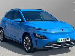 Blue Used 2021 Hyundai Kona Premium SUV | £14,855 (Fair price)