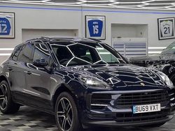 Used 2019 Porsche Macan SUV | £33,495 (A bit pricey)