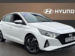 White Used 2022 Hyundai i20 SE Hatchback | £13,132 (Fair price)