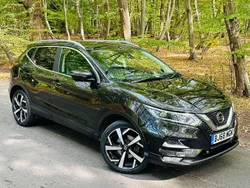 Black Used 2018 Nissan Qashqai Tekna SUV | £8,889 (Fair price)