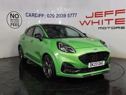 Green Used 2023 Ford Puma Performance Edition Hatchback | £19,988 (Fair price)