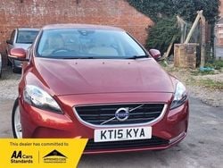 Red Used 2015 Volvo V40 SE Estate | £6,785 (Fair price)