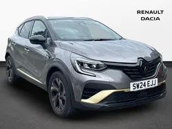 Shadow grey Used 2024 Renault Captur Engineered SUV | £18,800 (Fair price)