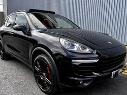 Black Used 2015 Porsche Cayenne SUV | £17,450 (Fair price)