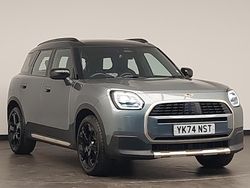 Green Used 2025 Mini Countryman Exclusive SUV | £32,998 (Fair price)