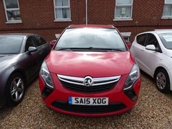 Red Used 2015 Vauxhall Zafira SRi MPV | £4,250 (Good price)