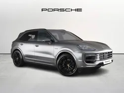 Quarzite grey metallic New 2025 Porsche Cayenne SUV | £94,900