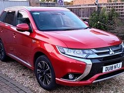 Red Used 2018 Mitsubishi Outlander SUV | £13,799