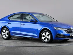 Blue Used 2020 Skoda Octavia SE First Edition Hatchback | £12,798 (Fair price)