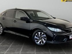 Black Used 2018 Honda Civic SE Hatchback | £7,495 (Super price)