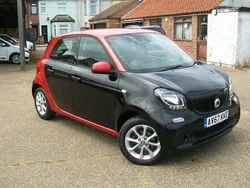 Red Used 2017 Smart ForFour Passion Hatchback | £4,995 (Good price)