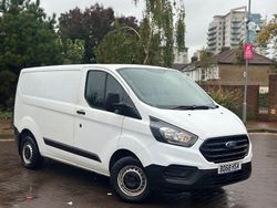 White Used 2018 Ford Transit Custom Van | £5,998 (Good price)
