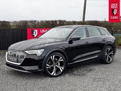 Black Used 2022 Audi e-tron Advanced SUV | £20,950 (A bit pricey)