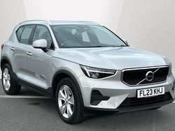 Silver Used 2023 Volvo XC40 Core SUV | £25,350 (Good price)