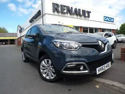 Blue Used 2013 Renault Captur Expression+ SUV | £4,695 (Fair price)