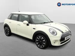 White Used 2019 Mini Cooper Exclusive Hatchback | £14,649 (Fair price)