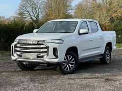 White Used 2023 Maxus e-T90 Pickup | £15,599