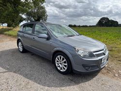 Grey Used 2005 Vauxhall Astra Elite Hatchback | £1,795 (A bit pricey)