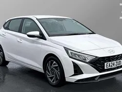 White Used 2024 Hyundai i20 Advanced Hatchback | £16,232 (Fair price)