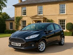 Black Used 2016 Ford Fiesta Zetec Hatchback | £3,795 (Good price)