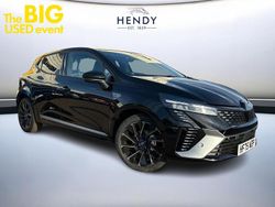 Diamond black New 2025 Renault Clio V Esprit Alpine Hatchback | £18,998 (Fair price)