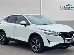 White Used 2023 Nissan Qashqai N-Connecta SUV | £20,749 (Good price)