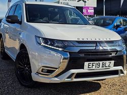 Used 2019 Mitsubishi Outlander P-HEV | £13,556 (Fair price)