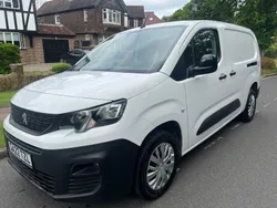 White Used 2022 Peugeot Partner Premium MPV | £9,995 (Fair price)