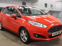 Red Used 2014 Ford Fiesta Zetec Hatchback | £4,995 (Fair price)