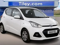 White Used 2014 Hyundai i10 SE Hatchback | £4,990 (A bit pricey)