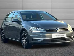 Grey Used 2018 VW Golf VII SE Hatchback | £14,195 (Fair price)