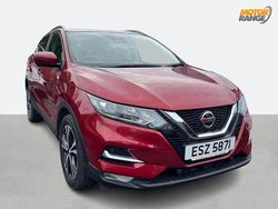Red Used 2020 Nissan Qashqai N-Connecta SUV | £16,495 (Good price)