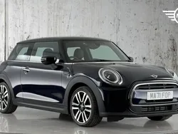 Black Used 2021 Mini Cooper Exclusive Hatchback | £18,099 (A bit pricey)