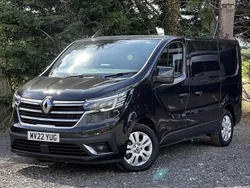 Black Used 2022 Renault Trafic Van | £18,989 (Fair price)