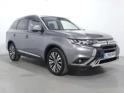 Grey Used 2020 Mitsubishi Outlander SUV | £16,900 (Fair price)