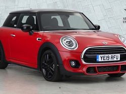 Red Used 2019 Mini Cooper Hatch Hatchback | £17,015 (Fair price)